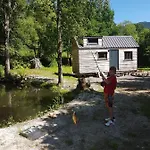Insolite Tiny House Serenite Bien Etre Летний дом